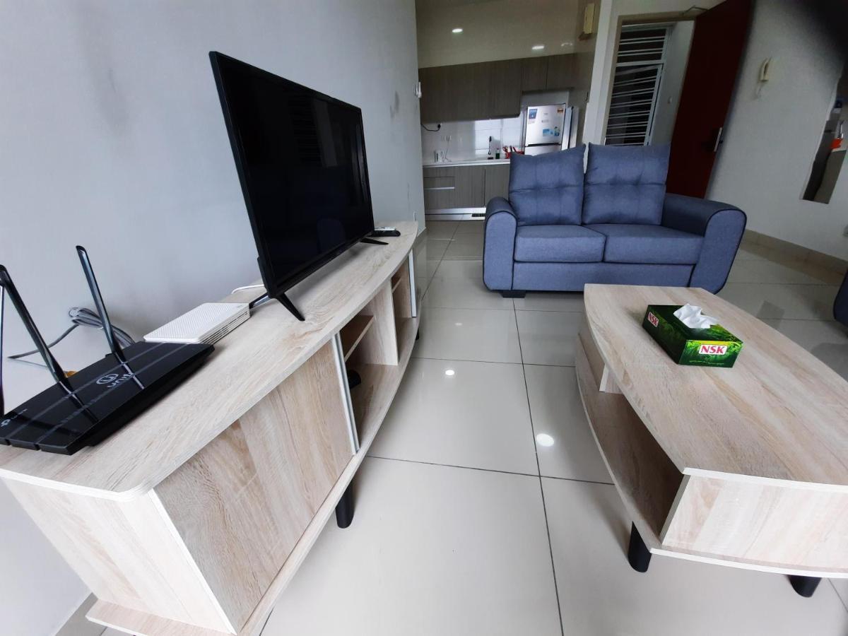 Raffles Suite 1 Bedroom Homestay Skudai Eksteriør billede