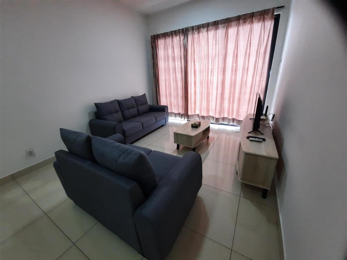 Raffles Suite 1 Bedroom Homestay Skudai Eksteriør billede