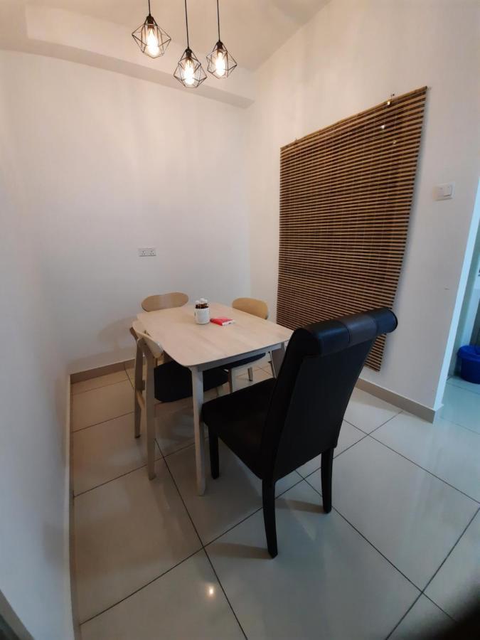 Raffles Suite 1 Bedroom Homestay Skudai Eksteriør billede